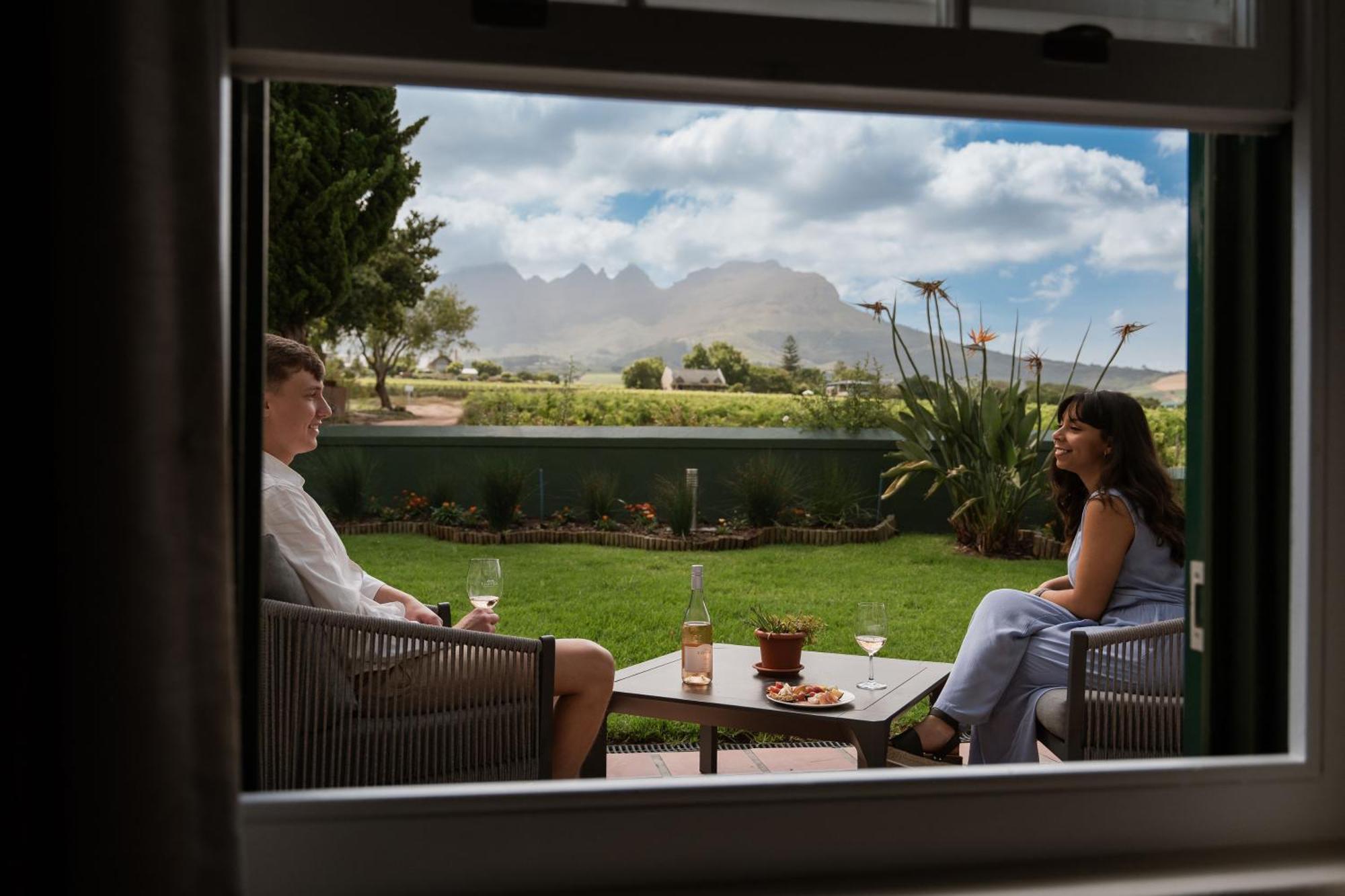 Eikendal Lodge Stellenbosch Exterior photo