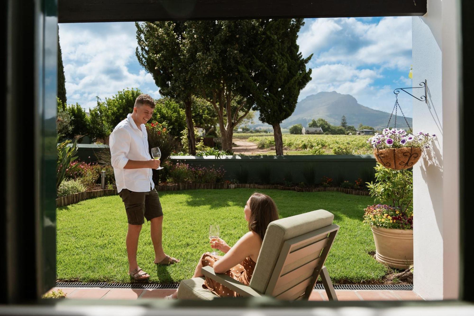 Eikendal Lodge Stellenbosch Exterior photo